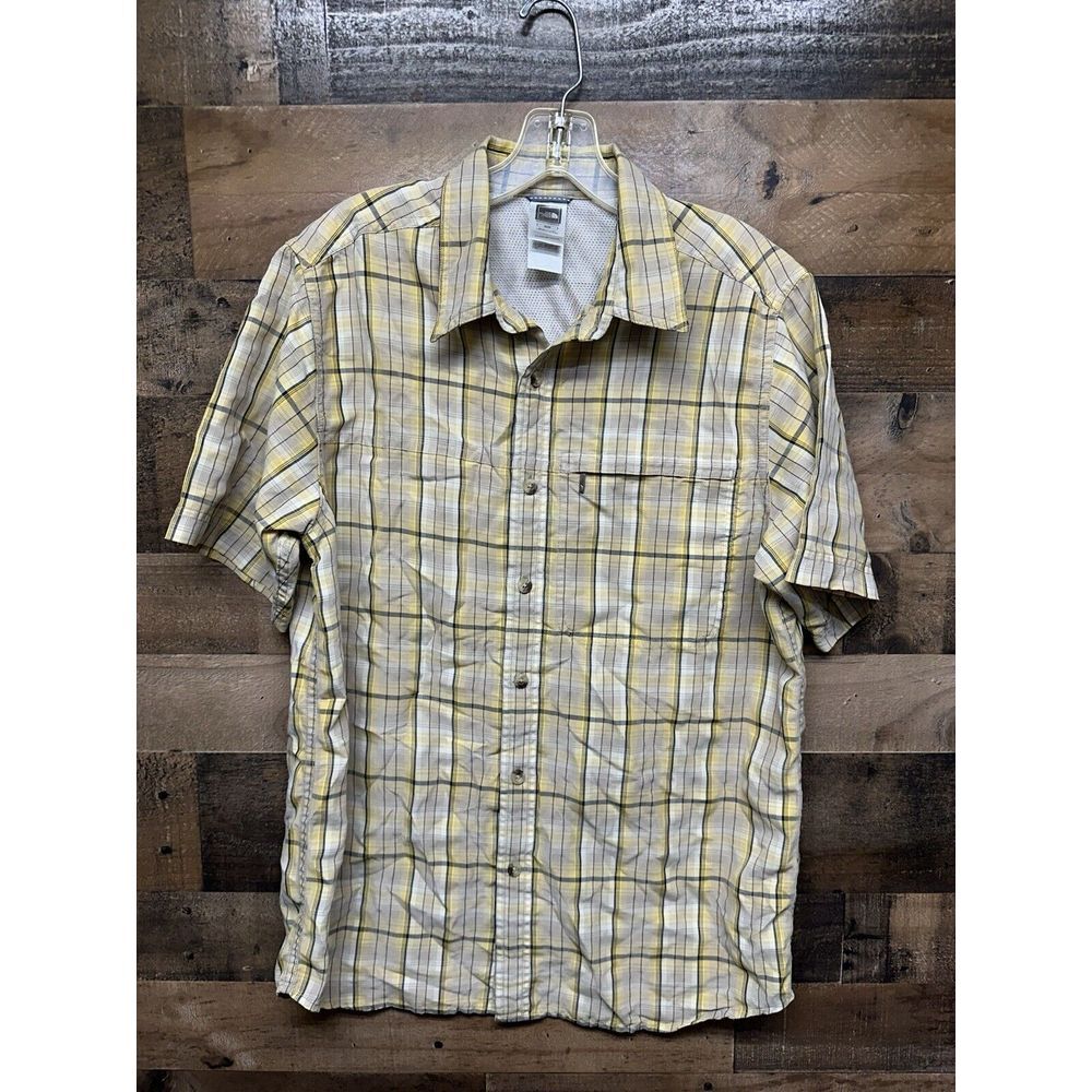 The North Face Men's Short Sleeve Button Up Size Medium